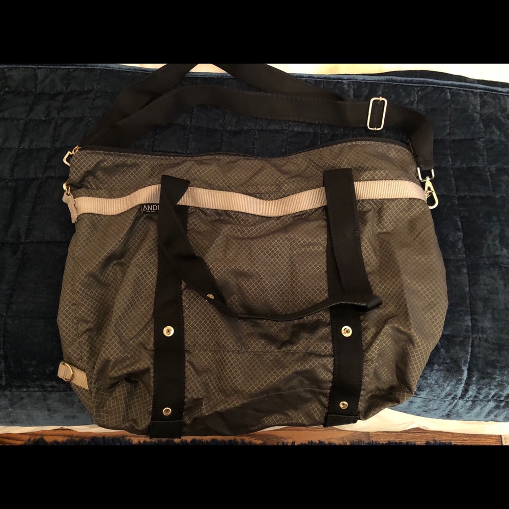 The ANDI Diamond Charcoal Convertible Bag